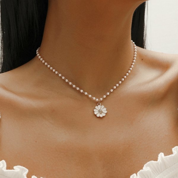 CANDELA | Collar Colgante Margarita con Perla